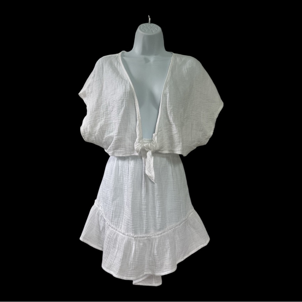 Wild Fable White Mini Skirt and Tie Front Top with Ruffled Design Size 16/XL NWT